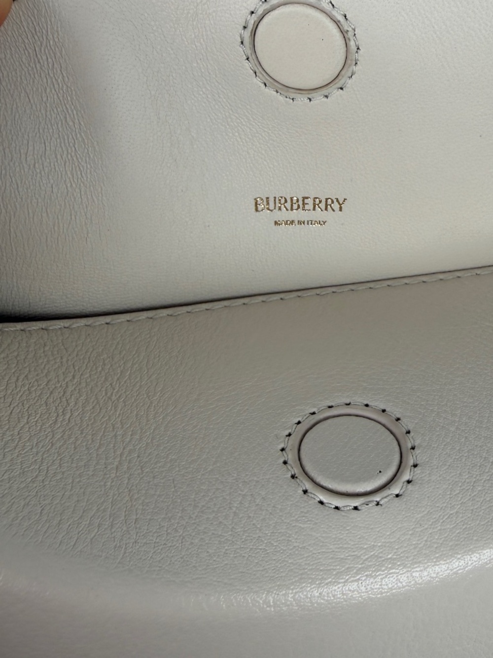 Burberry Bridle 2026 Leather Saddle Style Soap Cream Clutch Bag New - Picture 11 of 12